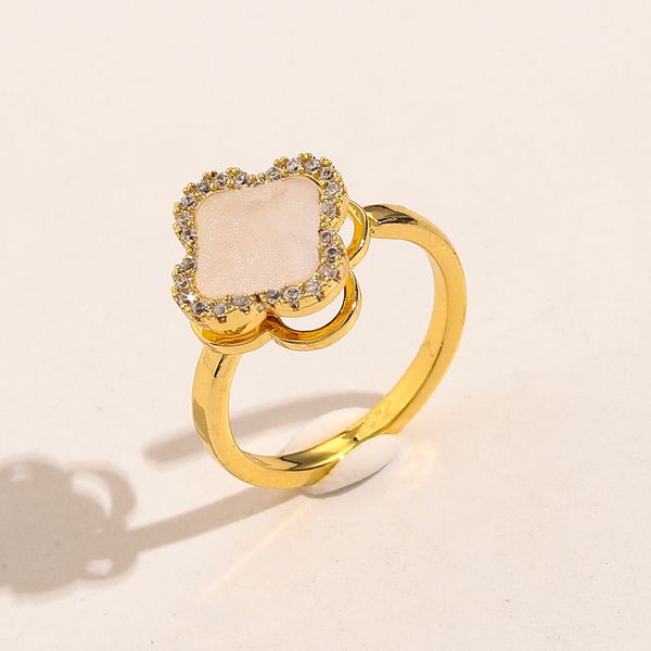 luxury designer band rings cluster rings four leaf clover silver letter band rings for mens womens fashion designer brand letters crystal ri
luxury designer band rings cluster rings four leaf clover silver letter band rings for mens womens fashion designer brand letters crystal ri