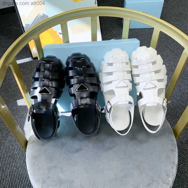 designer foam rubber sandals platform gear hollow baotou ladies casual heightening buckle roman tide outdoor beach sandal with box size 35-4, Black
designer foam rubber sandals platform gear hollow baotou ladies casual heightening buckle roman tide outdoor beach sandal with box size 35-4, Black