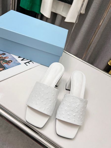 2023 fashion high-heeled slippers designer style 6 colors optional 5a quality, Black
2023 fashion high-heeled slippers designer style 6 colors optional 5a quality, Black