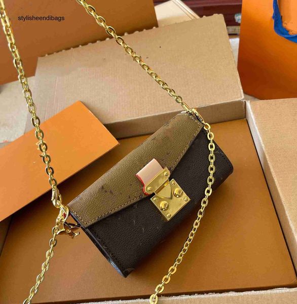 stylisheendibags designer bag cruise spring series bitsy pouch handbags purses fashion women handbag purse cross body mini shoulder bag tote
stylisheendibags designer bag cruise spring series bitsy pouch handbags purses fashion women handbag purse cross body mini shoulder bag tote