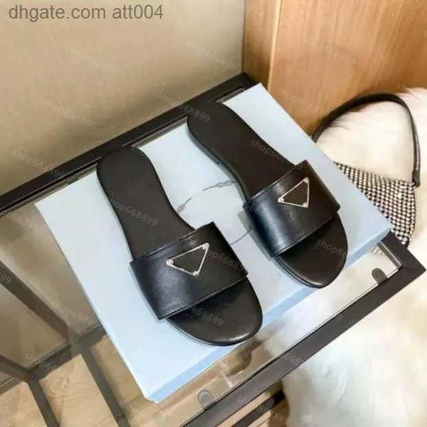 beach scuffs classic flat woman slipper summer lady cartoon big head slippers leather l bath fashion women shoes large size 35-42 sandals, Black
beach scuffs classic flat woman slipper summer lady cartoon big head slippers leather l bath fashion women shoes large size 35-42 sandals, Black