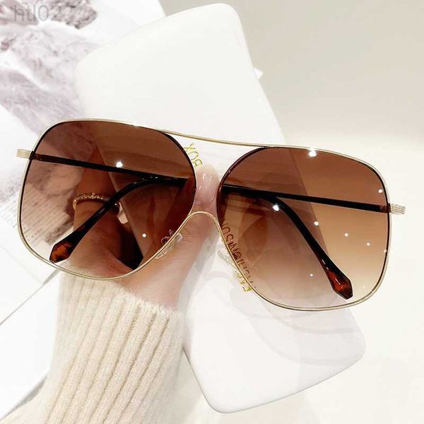 new special-shaped large frame sunglasses women's fashionable sunglasses trend driving glasses trend frame glasses w03, White;black
new special-shaped large frame sunglasses women's fashionable sunglasses trend driving glasses trend frame glasses w03, White;black