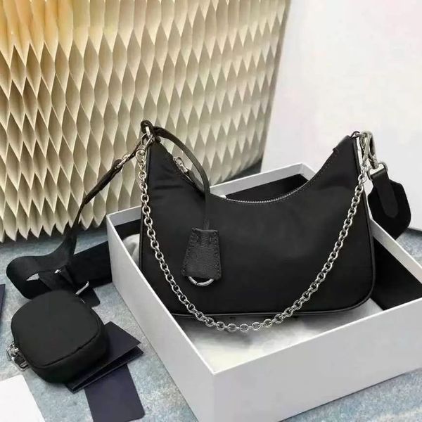 2023 lady shoulder bags handbag women cross body elling purse black woc totes hobo messenger bag prettyplus fashion nylon luxury designer, Black;red
2023 lady shoulder bags handbag women cross body elling purse black woc totes hobo messenger bag prettyplus fashion nylon luxury designer, Black;red