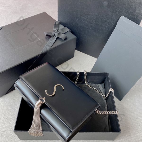 luxury designer shoulder bags fashion style handbags crossbody bags letter decoration genuine leather clutch totes hobo purses wallet
luxury designer shoulder bags fashion style handbags crossbody bags letter decoration genuine leather clutch totes hobo purses wallet