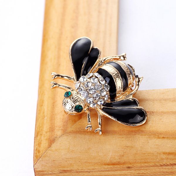 stylish bee brooch pin insect suits shirt collar clips personality designer sweater pins clothing accessories gift for men women, Gray
stylish bee brooch pin insect suits shirt collar clips personality designer sweater pins clothing accessories gift for men women, Gray