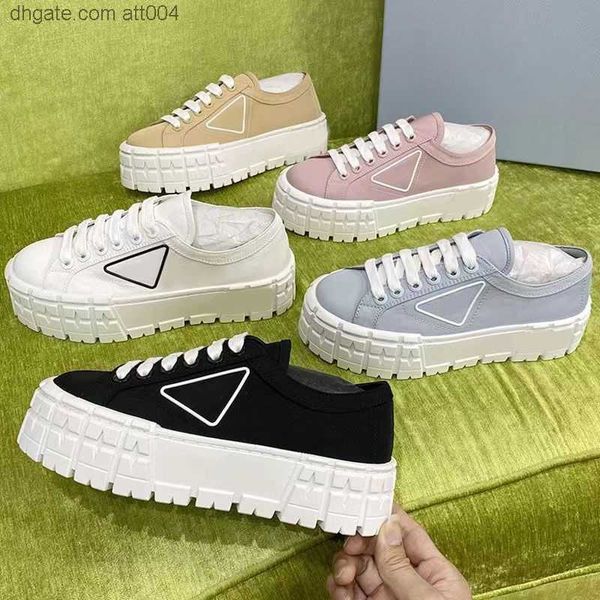 designer sneakers gabardine nylon casual shoes brand wheel trainers luxury canvas sneaker fashion platform solid heighten shoe with box, Black
designer sneakers gabardine nylon casual shoes brand wheel trainers luxury canvas sneaker fashion platform solid heighten shoe with box, Black