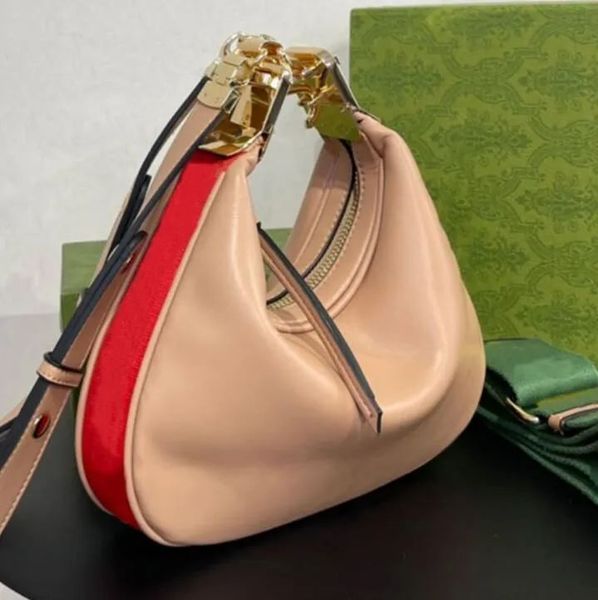 2023 fashion women handbag luxury leather chain shoulder bag bottom letters handbags vibe ava designer graphy ins tote mini bags, Black;red
2023 fashion women handbag luxury leather chain shoulder bag bottom letters handbags vibe ava designer graphy ins tote mini bags, Black;red
