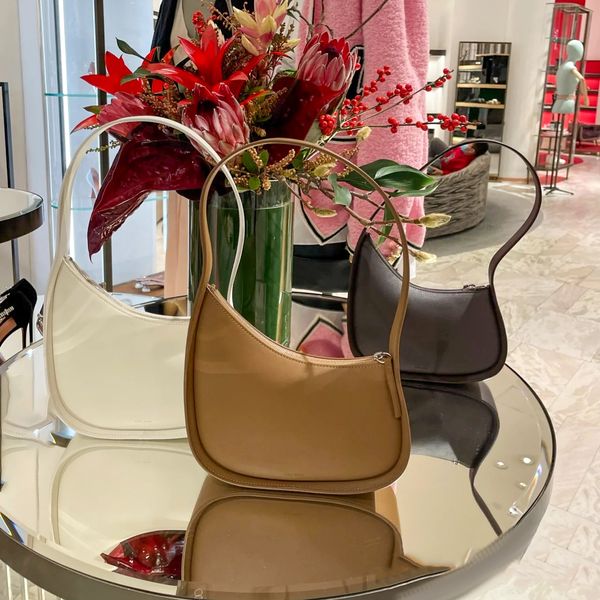 row fashion the shoulder underarm bag womens leather handbag half moon tote crossbody luxury designer bags mens travel clutch zipper handbag
row fashion the shoulder underarm bag womens leather handbag half moon tote crossbody luxury designer bags mens travel clutch zipper handbag