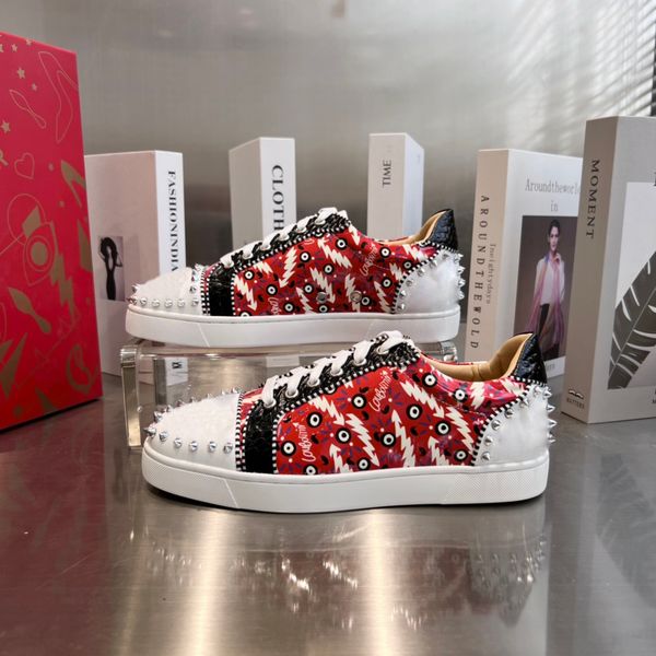 designer high-quality printed sneakers 100 rivet skateboard shoes non-slip running breathable casual shoes
designer high-quality printed sneakers 100 rivet skateboard shoes non-slip running breathable casual shoes