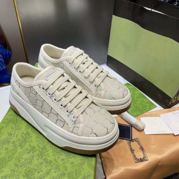 fashion designer shoes real luxury leather handmade multicolor gradient technical sneakers man women famous shoe casual shoes trainers brand
fashion designer shoes real luxury leather handmade multicolor gradient technical sneakers man women famous shoe casual shoes trainers brand