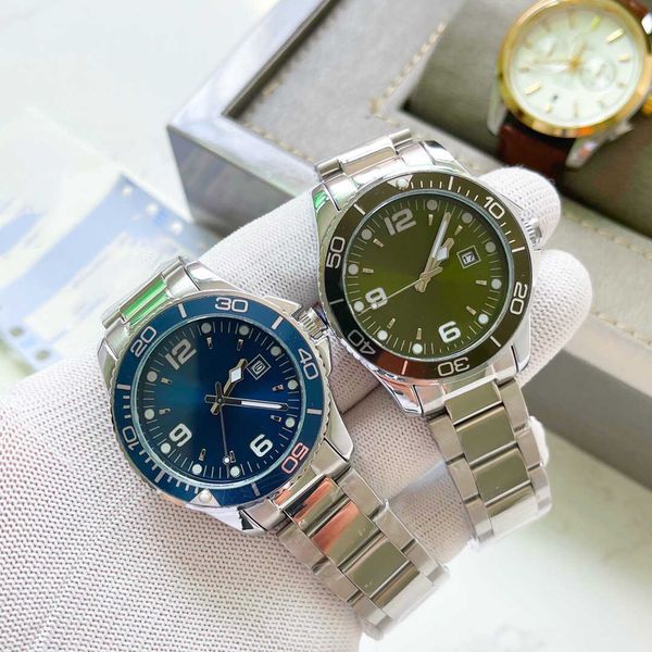 men designer watches quartz sapphire glass 40mm full function watch steel strap waterproof wristwatch, Slivery;black
men designer watches quartz sapphire glass 40mm full function watch steel strap waterproof wristwatch, Slivery;black