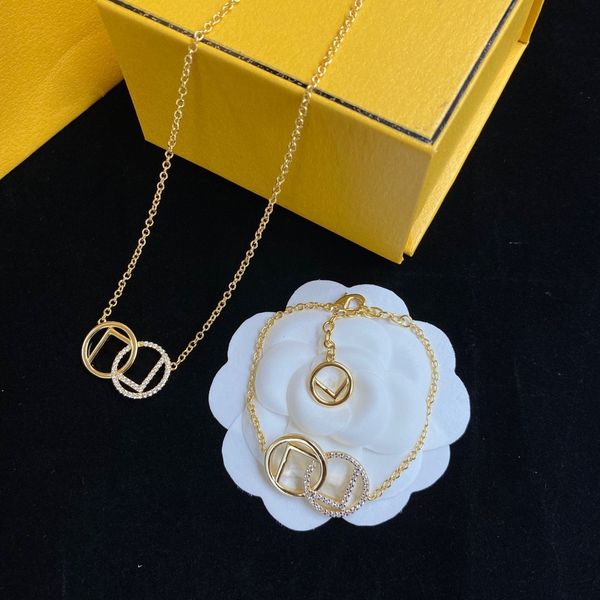 designer design luxury fashion brand declaration necklace bracelet women's ornament party wedding gift birthday gift, Silver
designer design luxury fashion brand declaration necklace bracelet women's ornament party wedding gift birthday gift, Silver