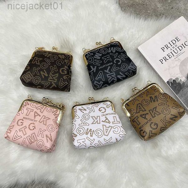 2023 bag new product mini small bag bags printed letter small bag women's small crowd pu makeup bag
2023 bag new product mini small bag bags printed letter small bag women's small crowd pu makeup bag