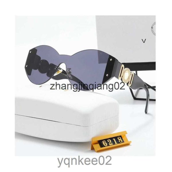 designer versage sunglasses cycle luxurious fashion sports polarize square sunglass for mens womans vintage baseball new anti glare driving, White;black
designer versage sunglasses cycle luxurious fashion sports polarize square sunglass for mens womans vintage baseball new anti glare driving, White;black