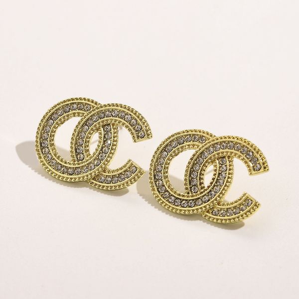 gold plated luxury designers letter earring stud famous women classic style diamond letters earring wedding party jewerlry accessory 20style, Golden;silver
gold plated luxury designers letter earring stud famous women classic style diamond letters earring wedding party jewerlry accessory 20style, Golden;silver