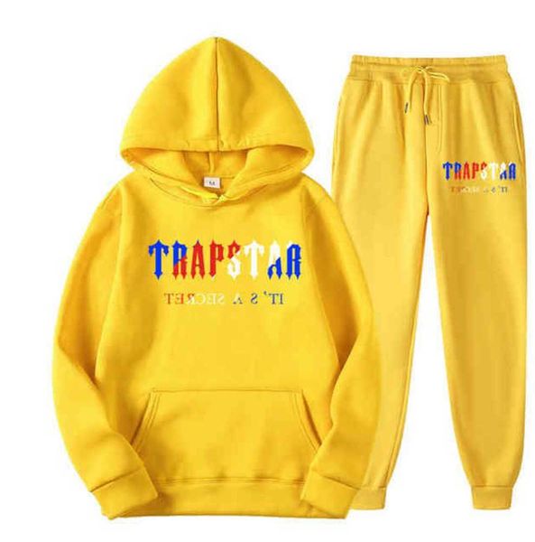 classic mens t shirts tracksuit trapstar designer menst shirt sportswear sweatshirt letter print warm two pieces set loose hoodies sweat pan, White;black
classic mens t shirts tracksuit trapstar designer menst shirt sportswear sweatshirt letter print warm two pieces set loose hoodies sweat pan, White;black