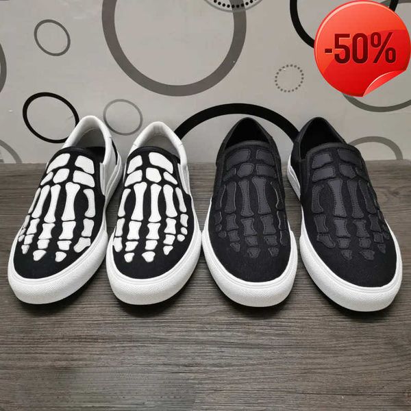handmade male slip on shoes comfortable men's casual shoes skull print sneakers luxury designer men loafers flats black white oeln
handmade male slip on shoes comfortable men's casual shoes skull print sneakers luxury designer men loafers flats black white oeln