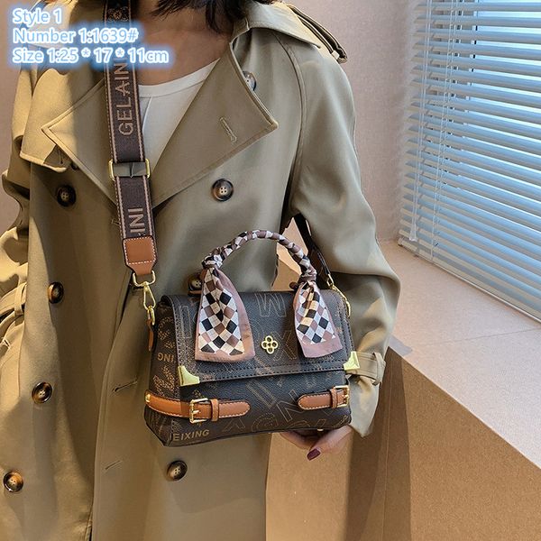 Factory wholesale ladies shoulder bag 3 colors classic retro belt contrast portable coin purse street popular printed backpack elegant ribbon handbag, Brown-1639#
Factory wholesale ladies shoulder bag 3 colors classic retro belt contrast portable coin purse street popular printed backpack elegant ribbon handbag, Brown-1639#