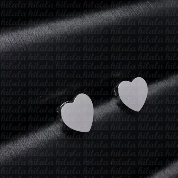 new heart-shaped smooth letter earrings woven with cnc classic craftsmanship high-definition steel seal, White
new heart-shaped smooth letter earrings woven with cnc classic craftsmanship high-definition steel seal, White