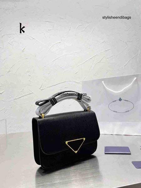 shoulder bag luxury tote purse brand handbag message bags genuine leather cluth crossbody original 5a quality cattlehide saffiano mini 22cm
shoulder bag luxury tote purse brand handbag message bags genuine leather cluth crossbody original 5a quality cattlehide saffiano mini 22cm