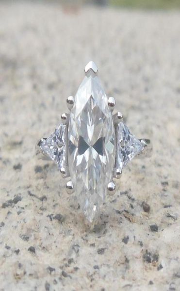 on three stones ring 14k white gold 6x13mm marquise df color moissanite engagement ring for women5481974, Golden;silver
on three stones ring 14k white gold 6x13mm marquise df color moissanite engagement ring for women5481974, Golden;silver