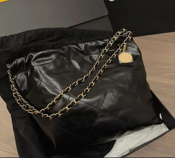 with standard 2022 new small fragrance garbage bag large capacity shopping bag tote underarm bag4793840
with standard 2022 new small fragrance garbage bag large capacity shopping bag tote underarm bag4793840