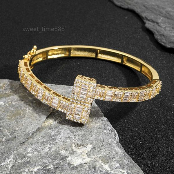 hip hop handwear t cubic zircon couple bracelet real gold electroplated micro set zircon fashion men's bracelet, Black
hip hop handwear t cubic zircon couple bracelet real gold electroplated micro set zircon fashion men's bracelet, Black