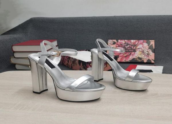 latest ladies sandals thick heel heightened back bottom strap combination formal casual banquet fashion beautiful size 35425824726, Black
latest ladies sandals thick heel heightened back bottom strap combination formal casual banquet fashion beautiful size 35425824726, Black