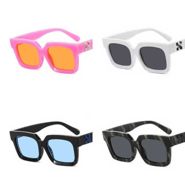 frames luxury fashion sunglasses brandoffs men women sunglass arrow x frame eyewear trend hip hop square sunglasse sports travel sun glasses, White;black
frames luxury fashion sunglasses brandoffs men women sunglass arrow x frame eyewear trend hip hop square sunglasse sports travel sun glasses, White;black