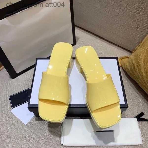 2023 womans slipper beach thick bottom slippers platform alphabet lady sandals leather high heel slides''gg'', Black
2023 womans slipper beach thick bottom slippers platform alphabet lady sandals leather high heel slides''gg'', Black