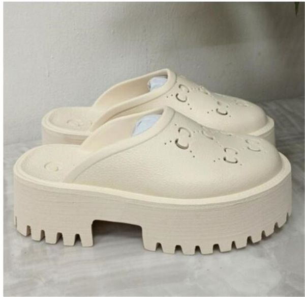 2023 luxury slippers brand designers women ladies hollow platform sandals made of transparent materials fashionable lovely sunny beach woman, Black
2023 luxury slippers brand designers women ladies hollow platform sandals made of transparent materials fashionable lovely sunny beach woman, Black