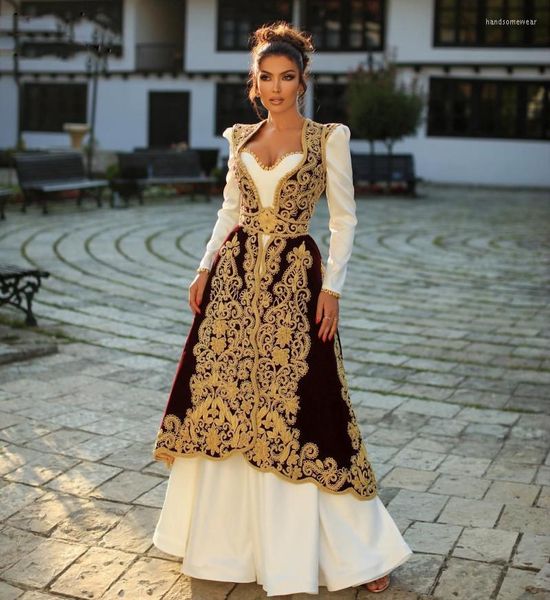 traditional kosovo and albanian evening dresses with long jacket coat burgundy velvet party lace applique sweetheart gowns prom, White;black
traditional kosovo and albanian evening dresses with long jacket coat burgundy velvet party lace applique sweetheart gowns prom, White;black