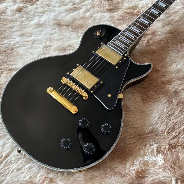 1960s black custom electric guitar gold hardware classical version factory direct15663
1960s black custom electric guitar gold hardware classical version factory direct15663