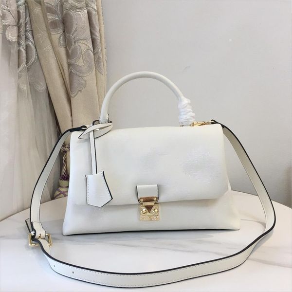 10a fashion madeleine bb bag women one shoulder crossbody bag designer bag handbagshoulder bag leather luxury bags
10a fashion madeleine bb bag women one shoulder crossbody bag designer bag handbagshoulder bag leather luxury bags