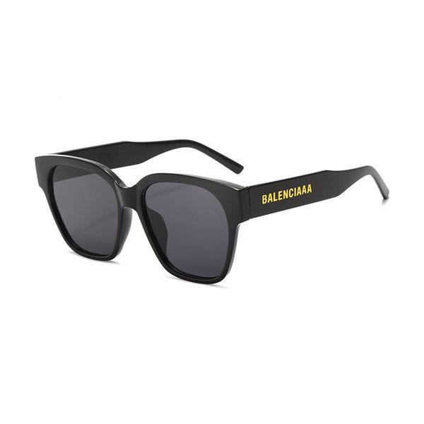 designer sunglasses summer beach glasses fashion full frame sunglasses for men and women two styles 6 colors available with box, White;black
designer sunglasses summer beach glasses fashion full frame sunglasses for men and women two styles 6 colors available with box, White;black