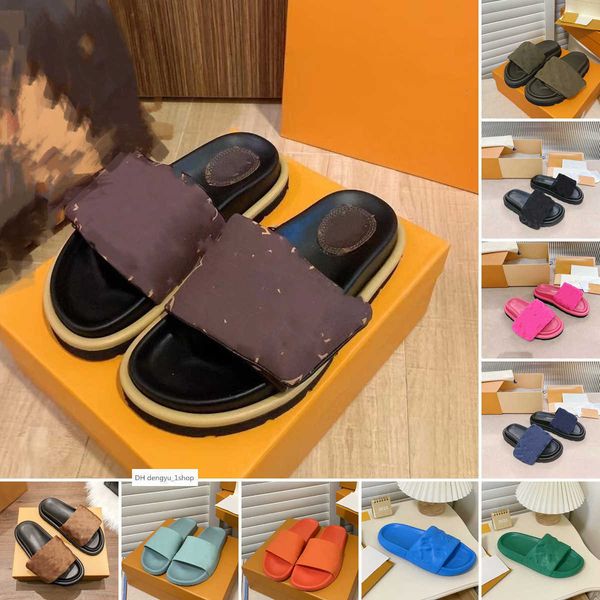 luxury l designer men women slippers sandals embossed printing pool pillow hook loop mule summer flat heel scuff slides flip flops beach san, Black
luxury l designer men women slippers sandals embossed printing pool pillow hook loop mule summer flat heel scuff slides flip flops beach san, Black