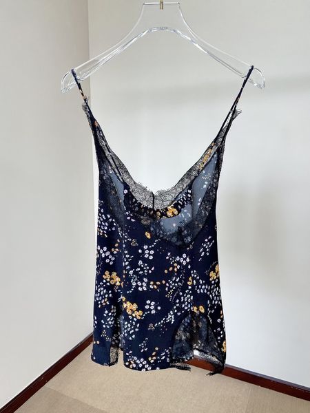 camisoles tanks women camisole with deep v lace trim and 100% viscose floral print women camisole 230518, Black;white
camisoles tanks women camisole with deep v lace trim and 100% viscose floral print women camisole 230518, Black;white