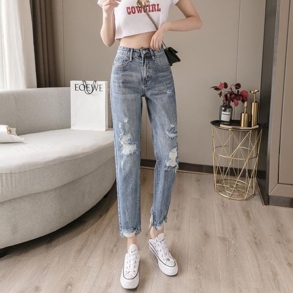 jeans 2023 new lady spring and summer light blue pierced jeans women's fashion loose dad harlan trousers high waist slim 9point pants
jeans 2023 new lady spring and summer light blue pierced jeans women's fashion loose dad harlan trousers high waist slim 9point pants