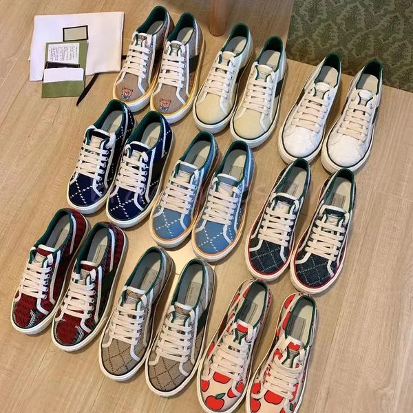designer shoes 1977 men sneakers women shoes low canvas trainers denim embroidered sneaker platform trainer flat rubber slides luxury outdoo, Black
designer shoes 1977 men sneakers women shoes low canvas trainers denim embroidered sneaker platform trainer flat rubber slides luxury outdoo, Black