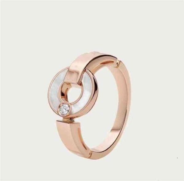 high classic quality disc white shell ring malachite diamond ladies charm jewelry luxury exquisite packaging gift box253d7663206, Silver
high classic quality disc white shell ring malachite diamond ladies charm jewelry luxury exquisite packaging gift box253d7663206, Silver
