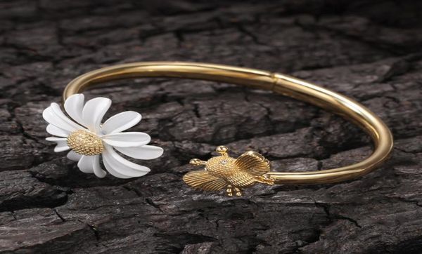 fashionable sweet romantic women white small daisy flower ring bee opening design bangle hip hop bracelet jewelry8049671, Black
fashionable sweet romantic women white small daisy flower ring bee opening design bangle hip hop bracelet jewelry8049671, Black