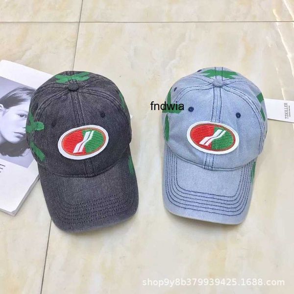 baseball cap for men and women korean fashion brand versatile sports street personality graffiti cowboy cap small visor, Blue;gray
baseball cap for men and women korean fashion brand versatile sports street personality graffiti cowboy cap small visor, Blue;gray
