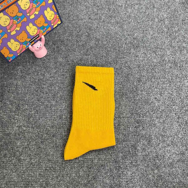 2023 mens socks fashion women and men socking letter breathable cotton wholesale calzino jogging basketball football sports sock a4, Black
2023 mens socks fashion women and men socking letter breathable cotton wholesale calzino jogging basketball football sports sock a4, Black