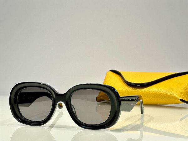 new fashion design oval sunglasses 40103u acetate frame with an anagram in a gold finish on the temples popular modern minimalist style uv40, White;black
new fashion design oval sunglasses 40103u acetate frame with an anagram in a gold finish on the temples popular modern minimalist style uv40, White;black