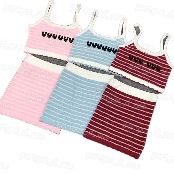 letters knit women dress tanks set fashion sleeveless cropped summer knitted vest, Black
letters knit women dress tanks set fashion sleeveless cropped summer knitted vest, Black