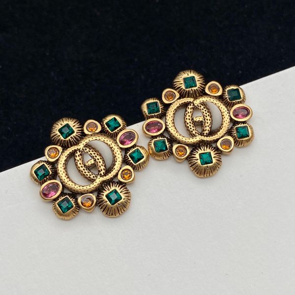 18k gold plated earrings flower-shaped vintage stud earrings gem studs classic party wedding engagement lovers gift jewelry wholesale, Golden;silver
18k gold plated earrings flower-shaped vintage stud earrings gem studs classic party wedding engagement lovers gift jewelry wholesale, Golden;silver