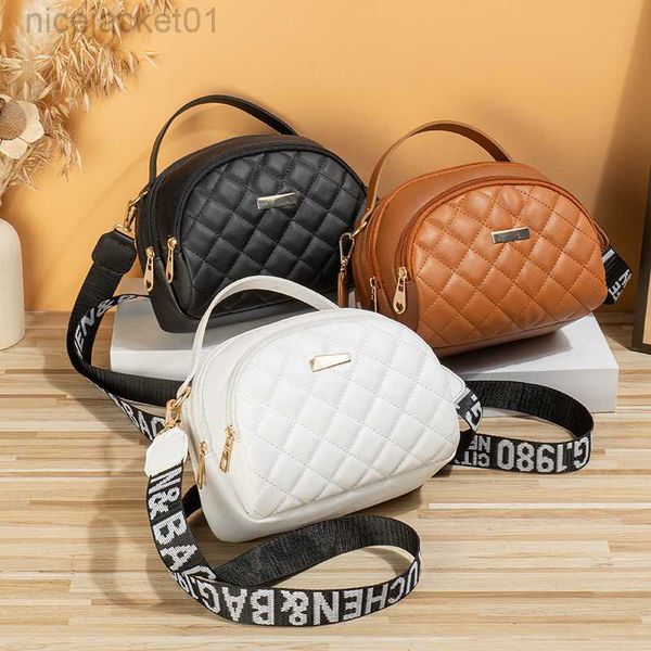 small bag women's 2023 new lingge embroidered camera bag bags korean fashion personalized ins women's handbag
small bag women's 2023 new lingge embroidered camera bag bags korean fashion personalized ins women's handbag