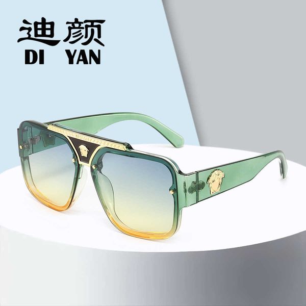new fashion head decoration trendy style sunglasses popular street shooting show glasses trend, White;black
new fashion head decoration trendy style sunglasses popular street shooting show glasses trend, White;black