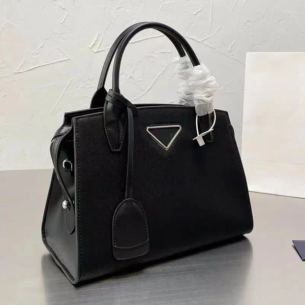 designer bag italy brand classic galleria saffiano handbag bags genuine leather triangle sign shoulder bag fashion women crossbody tote luxu
designer bag italy brand classic galleria saffiano handbag bags genuine leather triangle sign shoulder bag fashion women crossbody tote luxu