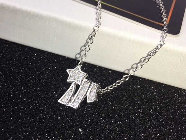 new designer premium jewelry diamond-encrusted comet necklace inlaid electroplating process valentine's day gift, Silver
new designer premium jewelry diamond-encrusted comet necklace inlaid electroplating process valentine's day gift, Silver